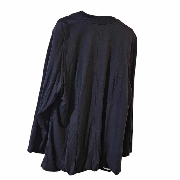 $10 If Bundled! New Torrid Soft Blazer - Picture 4 of 4